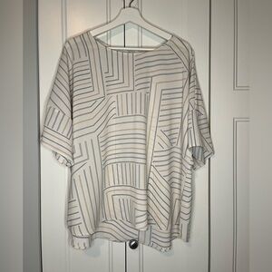 Reitmans Cream Geometric Stripe Blouse